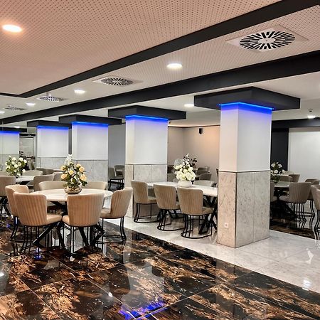 Hotel Montenegro فورمز المظهر الخارجي الصورة