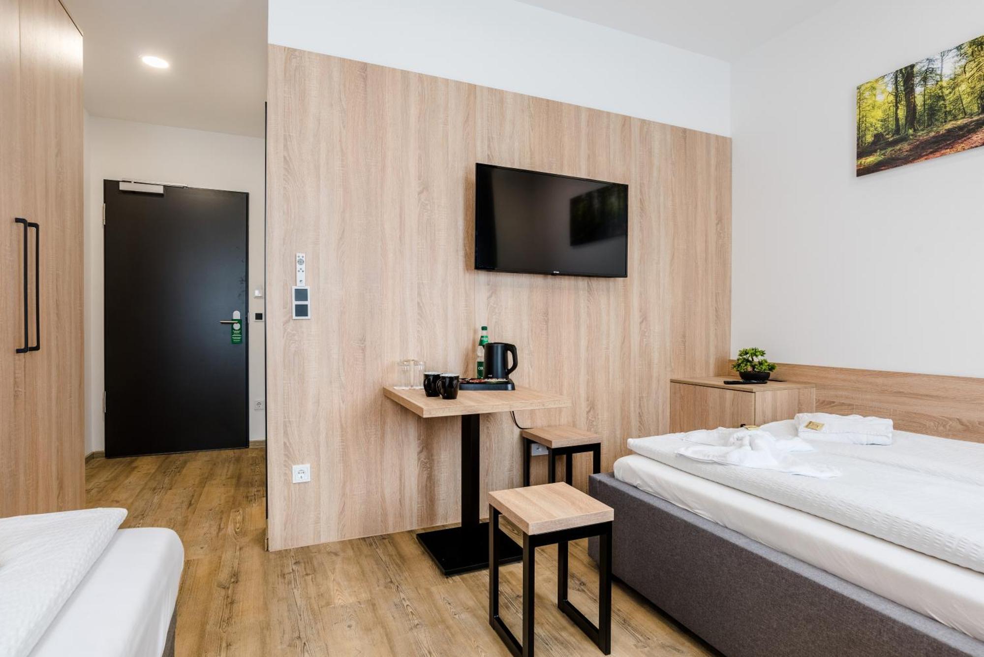 Hotel Montenegro فورمز المظهر الخارجي الصورة